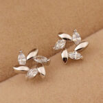 ⁦925 sterling silver windmill diamond earrings⁩ - الصورة ⁦2⁩