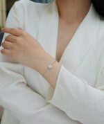 ⁦Harmonious And Brilliant - Top-quality Moissanite, Luxurious And Fashionable Light Luxury Jewelry Silver Bracelet⁩ - الصورة ⁦2⁩