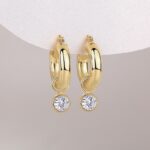 ⁦Round Shadow - Luxurious And Fashionable Light Luxury Jewelry Stud Earrings Set With Top-quality Moissanite, S925 Silver Plated With Gold⁩ - الصورة ⁦3⁩