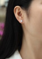 ⁦Diamond Protection - Set With 1-carat Top-quality Moissanite S925, Silver And Platinum-plated Stud Earrings⁩ - الصورة ⁦6⁩