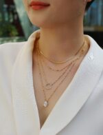 ⁦Pear-shaped Inlay Of Top-quality Moissanite, Luxurious And Fashionable, Minimalist Trend Jewelry, Silver Pendant Necklace, Collar Chain, S925 Silver Electroplated With Gold⁩ - الصورة ⁦5⁩