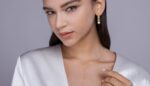 ⁦A Fashionable And Trendy Necklace Pendant Set With Top-quality Moissanite S925 And Silver Plated With Gold⁩ - الصورة ⁦5⁩