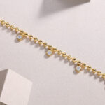 ⁦Set With Top-quality Moissanite, This Luxurious And Fashionable Light Luxury Trend Jewelry Silver Bracelet Is S925 Silver-plated With Gold⁩ - الصورة ⁦4⁩