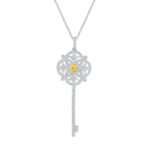 Luxury Ascot Yellow Diamond Key Pendant Heavy Industry Inlaid High Carbon Diamond Collar Chain
